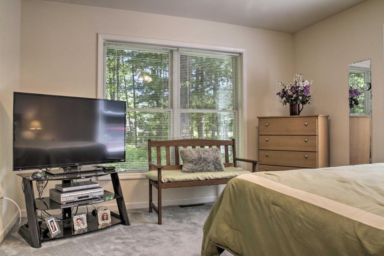 Spacious Home With Deck, Grill And Delaware River View Callicoon Exterior foto